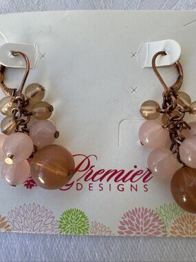 Premier Designs Light Pink Gold Cluster Bead Earrings Dangle 1.5" NEW